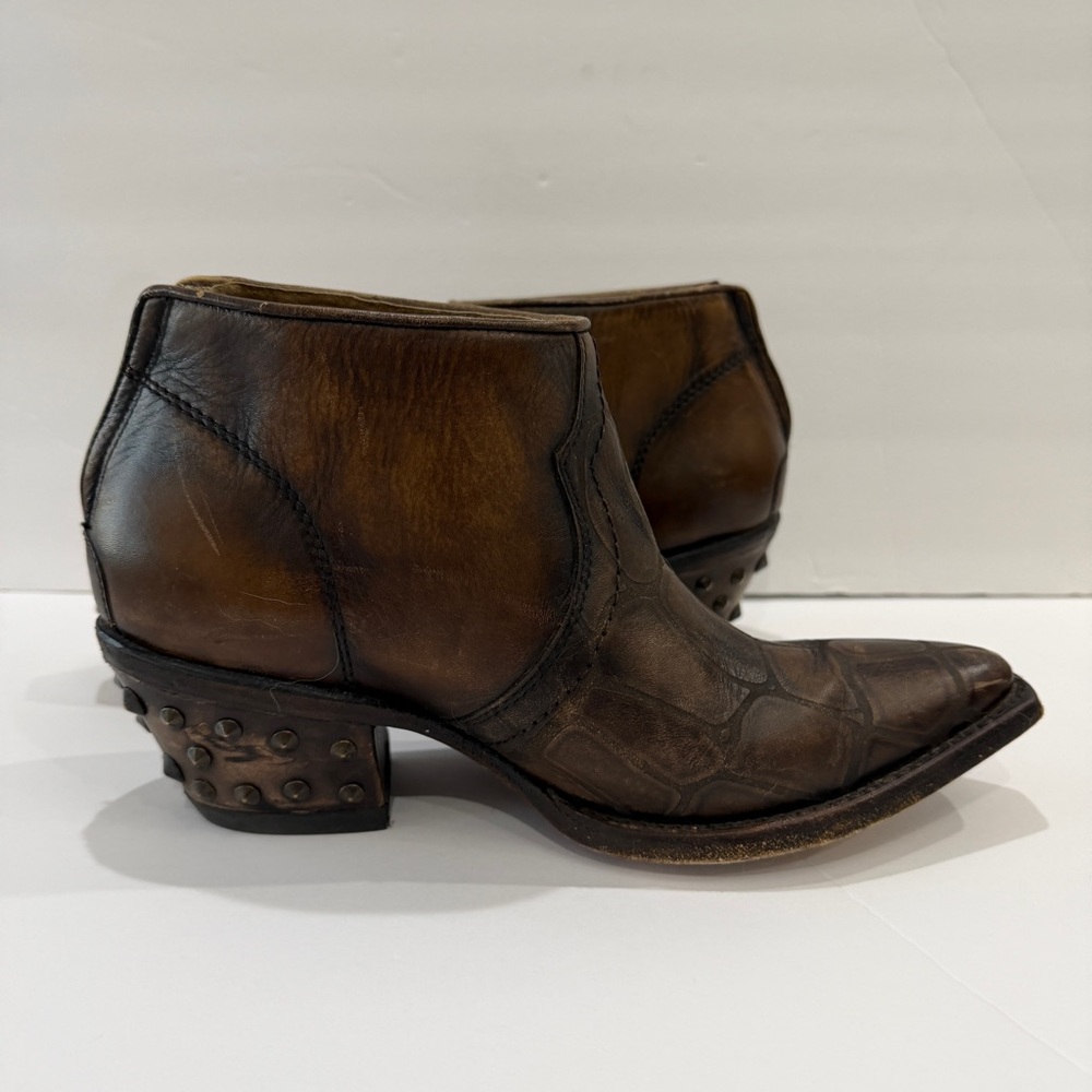 Ariat Women's Brown Leather Western Ankle Boots - Picture 2 of 8